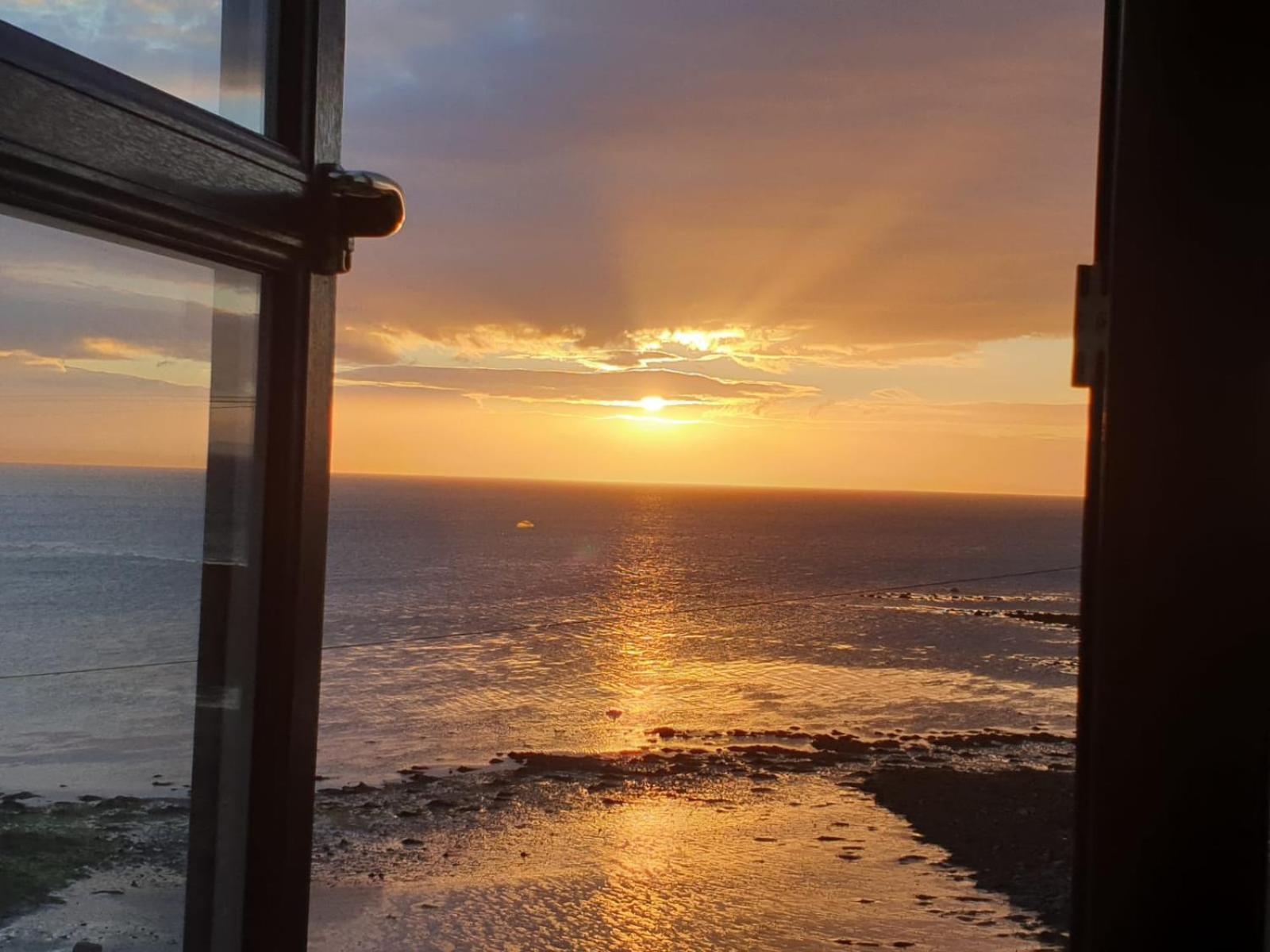 The Old Cornstore A Beautiful Suite Overlooking The Sea Drummore Extérieur photo
