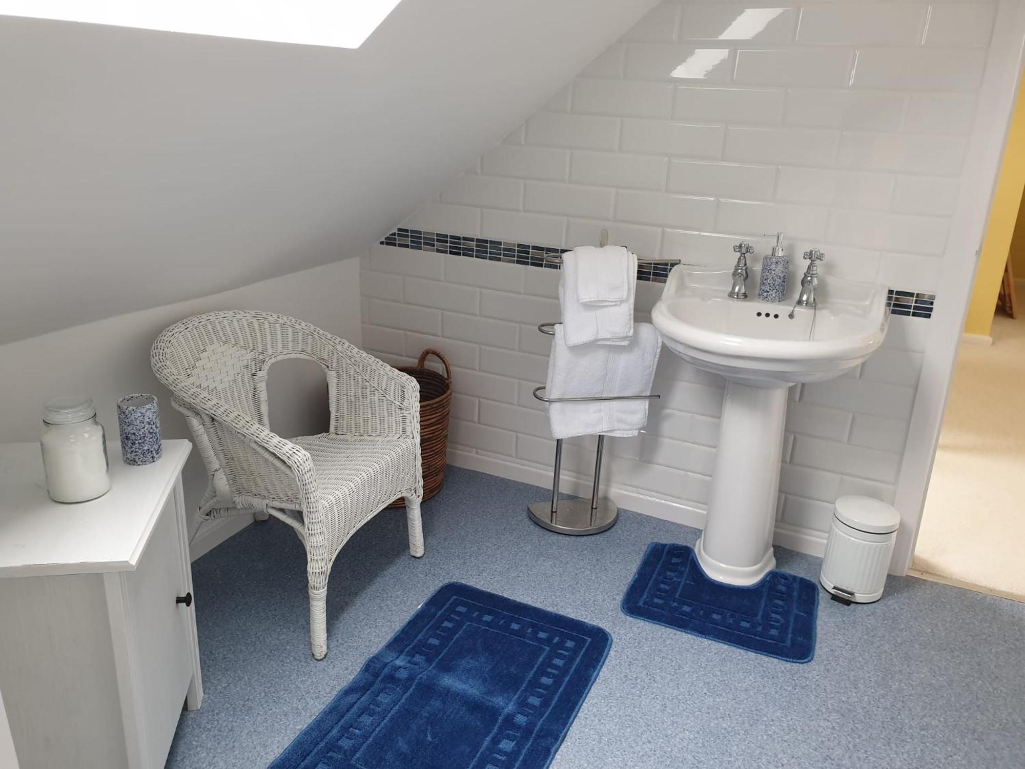 The Old Cornstore A Beautiful Suite Overlooking The Sea Drummore Extérieur photo
